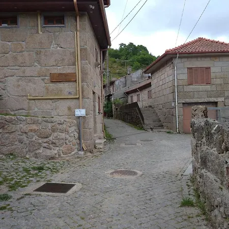 Casa De Fundevila *