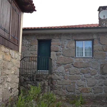 Casa de Férias Casa De Fundevila